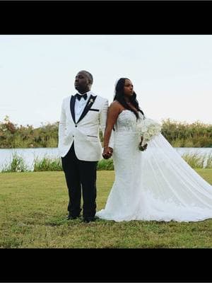 Our  favorite day 🖤🤍 Meet the Gipson #blacklove #floridawedding #fallwedding #theworthington #newlyweds #meetthegipsons #gipsonssayido #weddingday #blackwhitewedding #wedding 