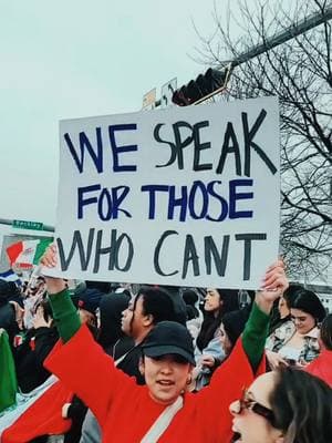 #protesta #dallastx #mexico #dfw #dallastexas #inmigrantes #inmigrant #🇲🇽 #mexicanos🇲🇽 #latinos #margarethunthillbridge  #inmigrantsmakeamericagreat #lefty #soymexicano #pormipatria 