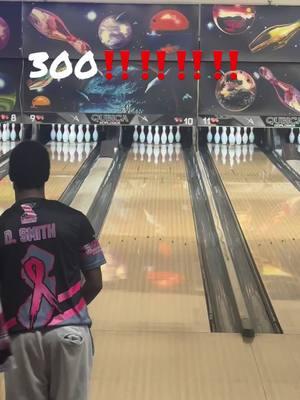 Team didn’t get the win tonight but I managed to snap off a perfect game with the @Storm Products Vietual Energy Blackout 300 #48 or 49 #bowling #bowlingtiktok #LeftHandedBowler #NJBowler #stormbowling 