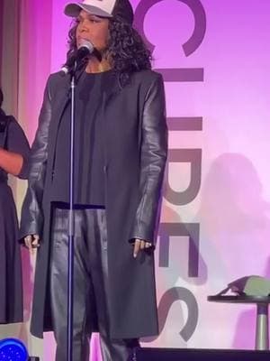 CeCe Winans sings “Worthy” #cecewinans #worthy #worthyisyourname #Jesus #praise #worship #sunday #happysunday #fyp #stjude #luncheon #sing #voice #gospel #gospelmusic #worthyofitall 