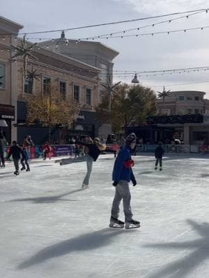 love this rink #fyp #georgia #avalon #figureskating #spin #edeaskates #IceSkating #hockey #atlanta #fypシ 