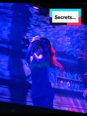 Telling secrets... about you! 😜🤫💕 #mermaid #mermaiding #divebarmermaids #secrets 