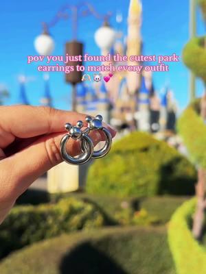 (and they’re on sale) OBSESSED with these earrings and I may have ordered more 🤭💕💫 @spinningcarouselcompany #earrings #earringsoftheday #spinningcarouselco #disneysmallshop #disneyfinds #disneyjewelry #disneyoutfitinspo #disneyinspo #disneylocal #disneyaesthetic #tiktokshopfinds #tiktokshopmusthave 