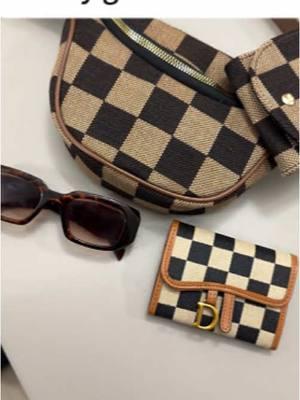 The cutest wallet🤍 #tiktokshopblackfriday #tiktokshopcybermonday #wallet #checkered #cutewallet #cutie #tiktokshopfinds 