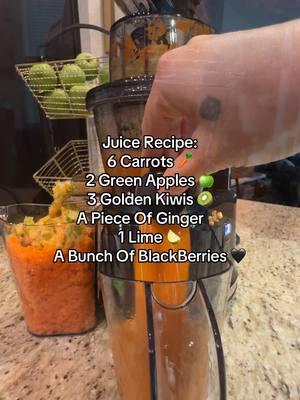 Juice Recipe: 6 Carrots 🥕 2 Green Apples 🍏  3 Golden Kiwis 🥝  A Piece Of Ginger 🫚  1 Lime 🍋‍🟩  A Bunch Of BlackBerries 🖤 #ColdPressJuice #ColdPressJuicer #JuiceRecipe #MyMorningRoutine #Fyp