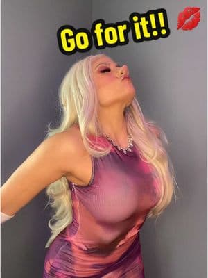 Go for it!!! 💋#cosplay #cosplaygirl #cosplayers #misspiggy #misspiggycosplay #misspiggyandkermit #misspiggymuppet #misspiggycostume #themuppets #themuppetscosplay 