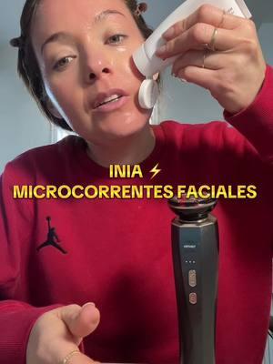 #inia#iniaflare #microcorriente #microcorrientefacial #spaencasa #GlowUp #skincare 