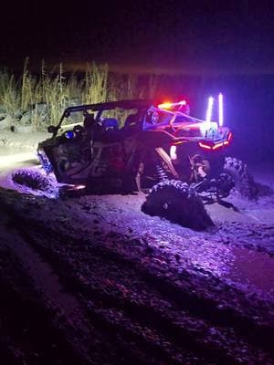 found the mud holes #MBoffroadTX #polarisrzr #rzrturbo #mudding #offroad #4x4 #rutas #superatv #system3offroad #woodyslights #trokasyrzrs 