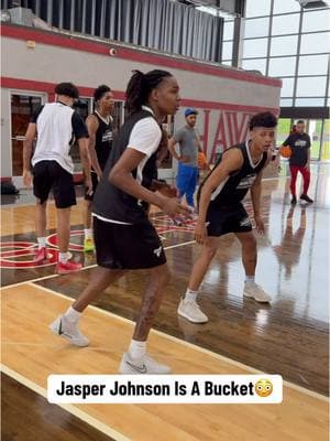 Jasper Johnson is hard to guard #jasperjohnson #ote #rwe #ballislife #kentucky #hsbasketball #eybl #hooper #shifty #pointguard #NBA #espn #hoops #camwilder #rodwaveelite 