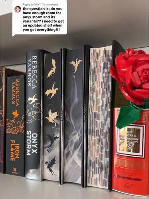 Replying to @Mia⸆⸉  ོ updated SHELF!!! #onyxstorm #onyxstormcollection #rebeccayarros  #booktol #dragon 