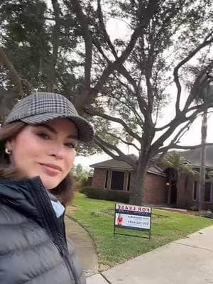 Live tour 👀 looking for a house to lease? Check this out ! 💕3505 Santa Lydia , Mission TX for lease 👀 #houseforlease #missiontx #realestate #fyp #parati #irisheredia #momentumrealty #movetotexas