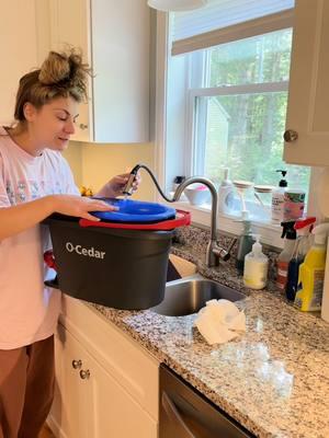 No more sweet potato covered floors!😂🍠 Instead, try RinseClean Spin Mop + PACS covered floors, giving you a fresh scent and shiny clean glow to your home #FeelsLikeHome @karissaastevens