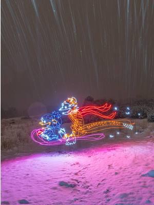 Calvin & Hobbes sledding 🛷❄️ Comment what I should light paint next! #lightpainting #photography #art 