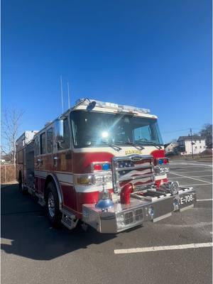 East Brunswick Fire District #1/Old Bridge Vol. Fire Department Pierce Enforcer Pumper walk-around video is out now! Go to our YouTube channel @FireandSafetyNJ to view the full 360 walk-around and do not forget to like, share and subscribe! #piercemfg #enforcer #pumper #enginecompany #njfiretrucks #firetrucksofamerica #fireapparatus #firedepartment #firetruck #firefighter #eastbrunswick #newjersey