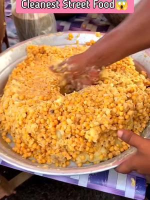 Today i eat most cleanest & Hygienic Indian Streetfood i hope you like it. #streetfood #foodstreet #foodreview #streetfood_world #food #Foodie #foodtiktok #foodworld #foodporn #indianstreetfood #beststreetfood #indianfood #india #unhygenicfood #americanstreetfood #losangelesfood #newyorkfood #viral #video #fyp 