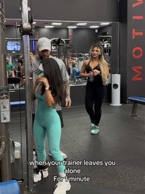 when your trainer leaves you alone For 1 minute  #funnyvideos #lmao #funny #funnytiktok @Drbootynutrition 