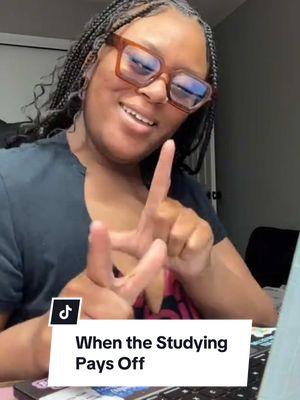 😂 This has to be the best feeling! When what you study is actually on the exam 😭🙌🏾 #hbcu #hbcubuzz #blackcollege 🎥: @Badbitsam 