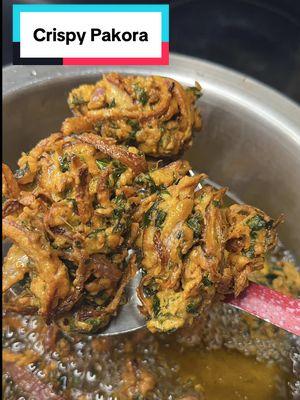 Crispy Pakora Recipe😍Save This Recipe For Ramadan2025:Iftar Special Recipe #fyp #fypシ #foryoupage #foryoupage❤️❤️ #iftar #Ramadan #viral #trending #pakora #crispy #lubna #usa🇺🇸 #tiktokrecipe #recipes #frying #unfreeze #grow 