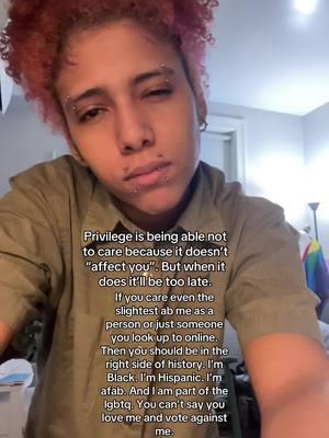 And all those so called “influencers” that don’t speak up are part of it. And part of the problem. Go Away with the trash too. #transpoc #afrolatino #winterboots #🇵🇷🇩🇴 #lgbt🏳️‍🌈 #hethey #enby 