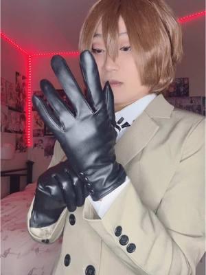 Why do I have an essay due this Friday??? The semester literally started last week wtf???? #hanhanwashere #persona5 #persona5cosplay #akechigoro #akechi #p5 #p5r 