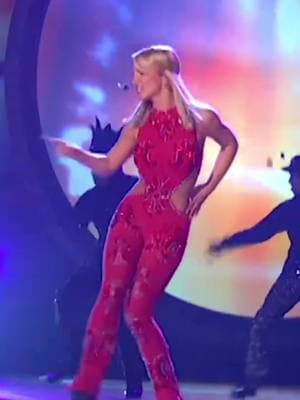 i still know every dance move 💃 #britneyspears #grammys #y2k 