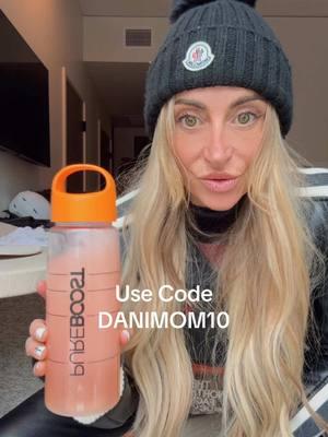 ⛷️Using this for my days down the slopes! @Pureboost | Clean Energy Mix use code DANIMOM10 #pureboost #cleanenergy #energydrinks