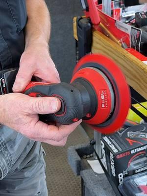 What’s your thoughts on the new #milwaukeetools da sander? #tools #toolreview #milwaukee #bodyshop #paintandbody #batterypower #powertools #mechanic #technician #toolsofthetrade #newtools #paintwork #bodyguy #tooladdict #tooladdiction #toolporn #automechanic #dieselmechanic #mechanictools 