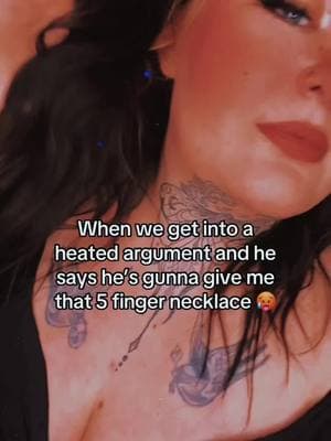 Ooop 😳 #fyp #relatable #dating #Relationship #spicytok #adulting #2025 #handnecklace #jewelry #fave #sub 