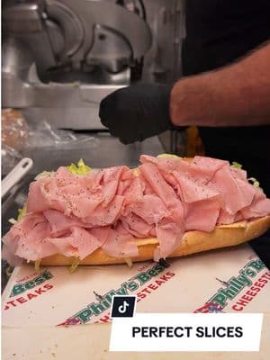 Perfectly sliced ham everytime 😋 the perfect combo of delicious taste and fine texture 🤤 #phillysbest  . . . #authenticphilly #flavorpacked #comfortfood #cheesesteak #ham 