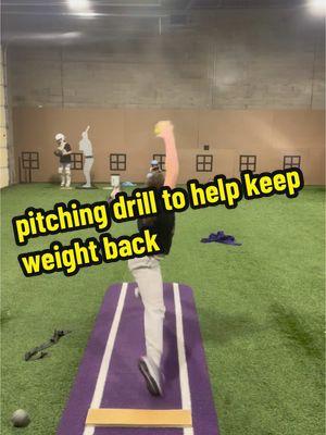 Try to stay stacked, tall, weight back so you can really whip that arm through.  Loving this drill lately, really helps the girls feel where their weight is at at the end of their pitch.  @stubblefield3highlights  #pitchingmechanics #softballtiktoks #pitchingdrills #pitchingcoach #fastpitchpitcher #pitchingpractice #softballpitching #howtopitch #fyp #11usoftball #11upitcher 