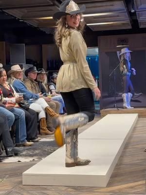 #wesadallas #2025 #corralboots #milehighwesternwear #viralvideo #dallasmarket #corralboots @Mile High Western W Thornton 