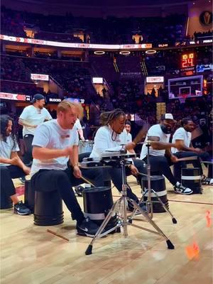 Set the court on fire tonight with “Hot Hands” during the Cavs’ big win over the Pistons! 🔥 Messed up the count-in, but we bounced back strong. Nothing beats playing at home in front of 20,000 fans. See you again this weekend, Cleveland! #DowntownCleveland #Percussionist #NBAEntertainment #BucketDrummer #CavsWin #LivePerformance