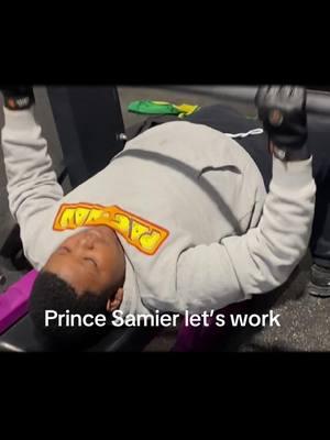 Team motivation @princessbrown9661  meet Prince Samier team motivation i guess im building a whole new team well let’s work. 200 for 12 sessions 100 for 10 sessions for kids #motivation #teammotivation #chicagopersonaltrainer #chicago #grindtime #personaltrainingtips #personaltrainertips #personaltrainer #personaltraining 