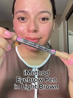 A great eyebrow pen that can be used in different ways depending on your preference and technique, I am using shade light brown ☺️🤎 #imethod #methodproducts #imethodbrowpen #eyebrowshaping #browproducts 