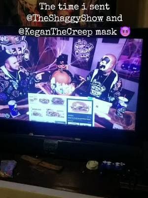 The time i sent @TheShaggyShow and @Kegan The Creep mask from the Palcast days 🤘😈 #juggalo #insaneclownposse #whoopwhoop #shaggy2dope #psychopathicrecords 