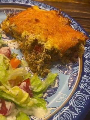 This recipe will be added to the rotation. Absolutely delicious 😋 #cattledrivecasserole #Recipe #recipes #cookwithme #DinnerIdeas #EasyRecipe #casserole #redlobstercheddarbiscuits 