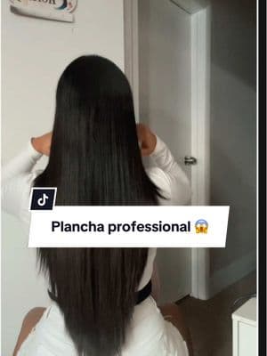 Plancha profesional ❤️deja un cabello Lacio brilloso con solo pasarlo una vez 😳#planchaprofesional#paratucabello #TikTokShop #planchaprofesional #hair 