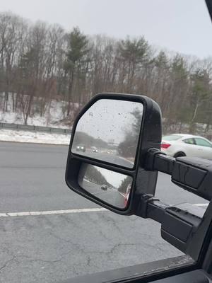 A beautiful snowy work day here today. Got two dart frogs being dropped off when I go on break. Stay tuned to see them. Stay safe and warm yall. #slowdownmoveover #tirechange #highway #highwaywork #massdot #highwaypatrol #roadservice #roadsideassistance 