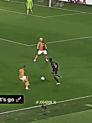 #football #footballvideo #footballer #footbal #footballedit #footballTikTok #footballedits #footballskills #footballplayer #footballlover #footballtogether #futbol #futbol⚽️ #futebol #futebolbrasileiro #neymar #messi #crsitianoronaldo #mbappe 