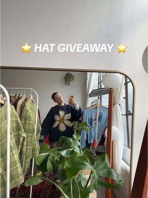 to enter comment ur fav emoji or come to the our pop up ⭐️  where: 56 bogart st unit 211 in brooklyn ny  when: feb 1st + 2nd from 1 to 5 pm  hats will also be dropping online 2/2 at 2pm ❣️ #nycvintage #brooklynthrifting #nycpopup 