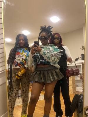 #LLDENO It girls @Yassy @MyStAr MyMy💫 #trending #fypシ #fyp #xyzbca #viral #stems #draft #viralvideo #wlw #lgbtq #gay #studs #fems #masc #nolabels  #influencer #205 #unshadowbanme  #unshadowbanmepls #shadowbanned #repost  #atl #Birmingham #ptso #like #outfitideas #y2kaesthetic #y2k #shein #aliexpress 