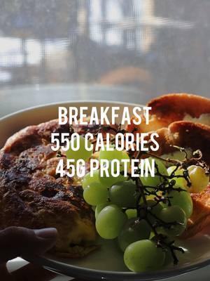 breakfast is the most important meal of the day  . . . . #gymdiet #balancedmeals #nutritiontips #breakfastideas #morningroutine 