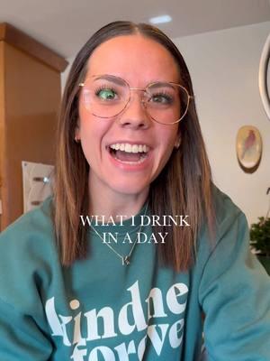 what i drink in a day!🧋✨ #wieiad #beveragegirly #hydration #coffee #icedcoffee #proffee #tumbler #fitnessjourney #wellness #caffeine #greens #Lifestyle #Vlog #asmr #fyp #satisfying #gym #workout #electrolytes #sugarfree #healthyswaps @kialanutrition @Nescafe USA @Chobani @RYSE Supplements @Dole Packaged Foods @Clean Simple Eats @Skinny Mixes @Liquid I.V. @Philadelphia Eagles 