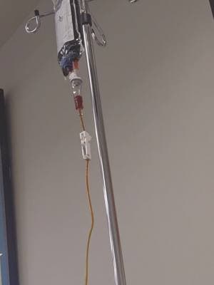 My first Iron transfusion #iron #transfusion #blood #anemiaproblems #update #healthy #betterme #sabrosaline 