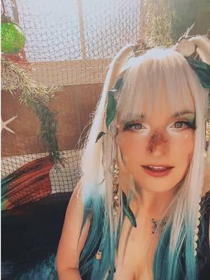 Is… is there someone else I can speak to here? 😐  #mermaid #mermaidtail #mermaids #cosplaygirl #fantasy #pirate #fantasycore #piratecore #ieatdirt #cosplayers #rp #merfolk #costest 