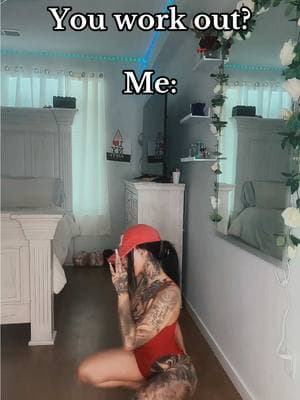 If and when this is my workout 😈 #fyp #fypツ #favi #foryou #viralvideo #2025 #mood #nochill #girlwithtattoos #tattooartist #itbelikethat #igfamous #themknees #kneeslikemegan #myworkout #workoutroutine 