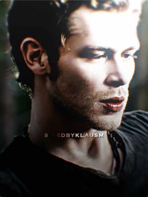 Got annoyed with Ae so I gave up on this :/ cc: mine (work in progress clearly) ac: @🎀  scps: @<3 @ash @ㅤ  #klausmikaelson #klausmikaelsonedit #hayleymarshall #hayleymarshalledit #hopemikaelson #hopemikaelsonedit #tvd #tvdedits #theoriginals #hopemikaelsonedit #legacies #thevampirediaries #foryou #fyp 