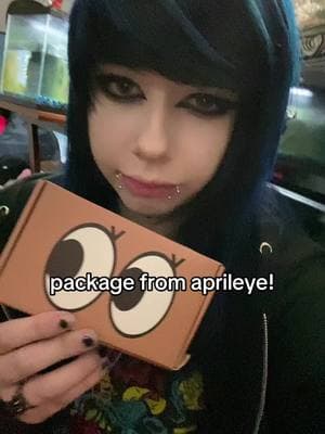 love these contacts! Use code jay for % off your order from @Aprileye @aprileye_emily #emo #scene #alt #alternative #emomakeup #altmakeup #contacts #contactlenses #aprileye #aprileyecontacts 