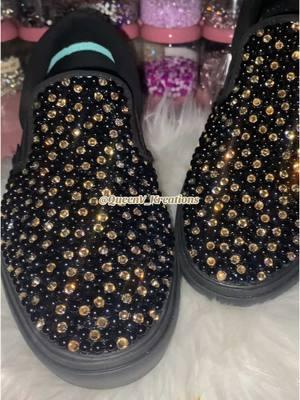 ✨🖤 Black And Champagne Bling Slip-on Vans 💛✨#bling #blingbling #blingedout #blingsneakers #vans #blingvans #blingshoes #customsneakers #customshoes #sneakerhead #queenvkreations #weddingtiktok #2025bride #prom #prom2025 #fypシ゚viral #fyp #fypシ @Vans 