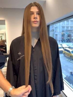 Instant gratification. #layeredhaircut #longhair #hairinspo #hairtok #hairchange #newlook #newhair #nunziosavianosalon #nychairstylist #foryoupage 